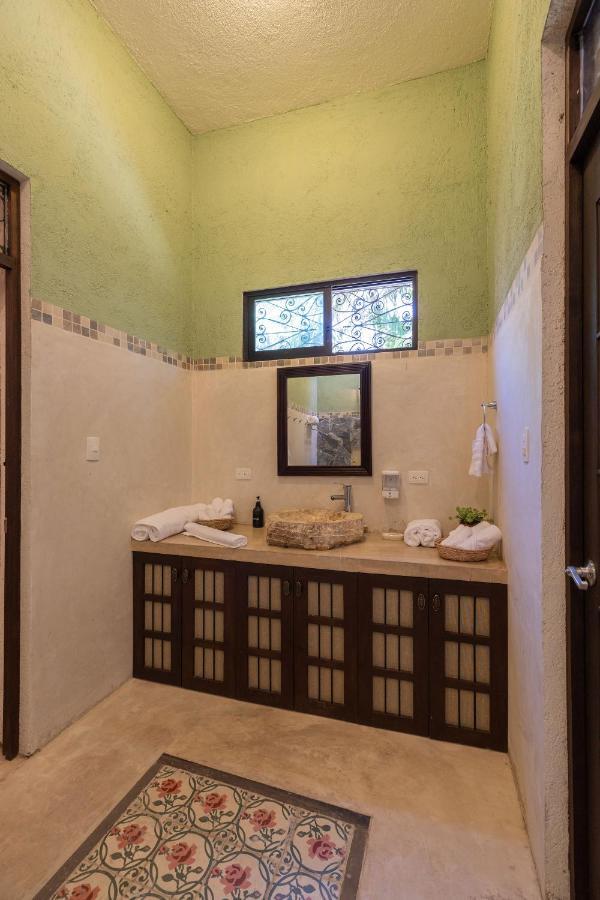 Casa Dos Lirios Hotel Boutique Mérida Buitenkant foto